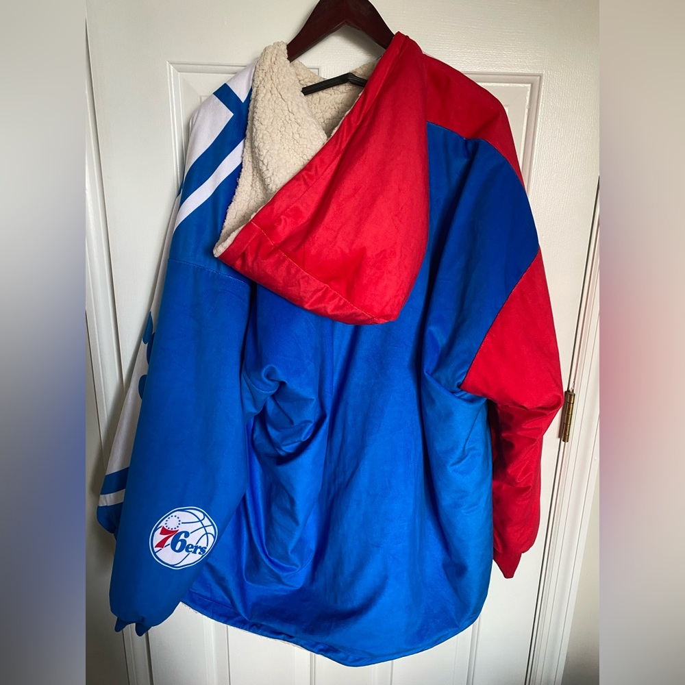 Philadelphia 76ers Reversible Hoodeez, Large - Picture 9 of 9